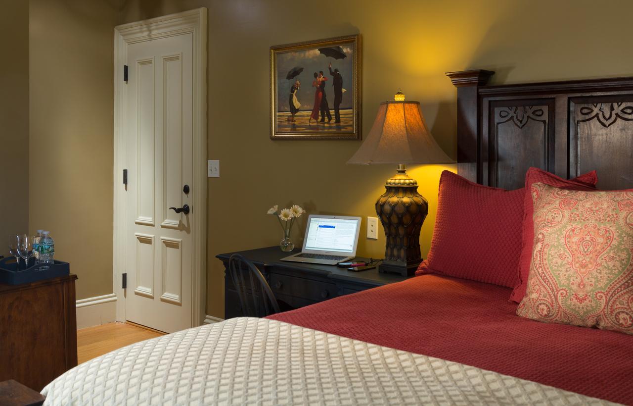 Rockland Talbot House Bed & Breakfast エクステリア 写真