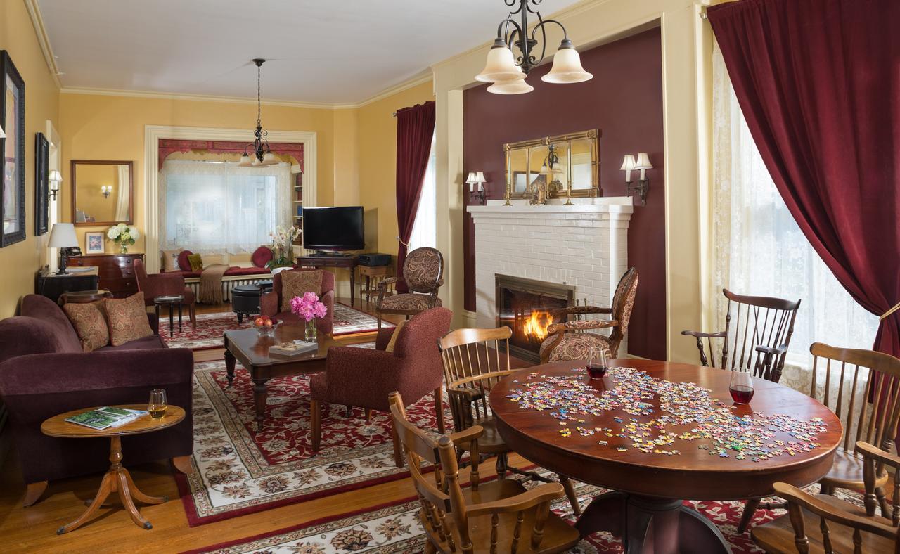 Rockland Talbot House Bed & Breakfast エクステリア 写真
